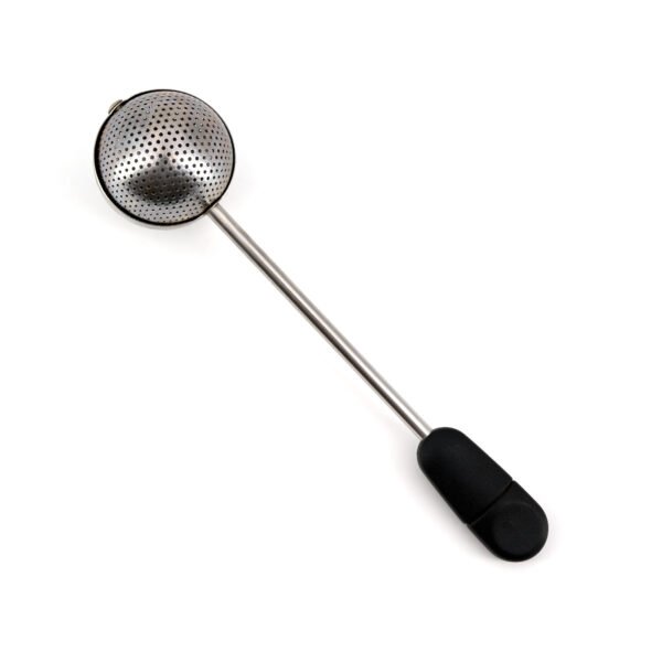 Black tea infuser with 360° handle